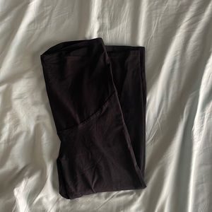 3/4 black maternity leggings